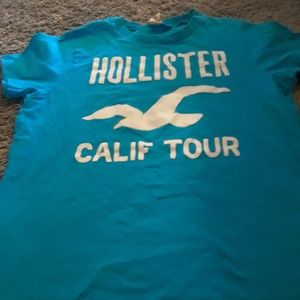 Hollister t shirt